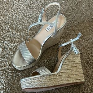 Badgley Mischka Silver Roped Wedges with Tassle